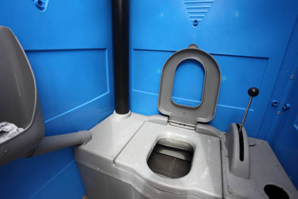 Best Sanitation services for porta potties  in Strathmore, NJ